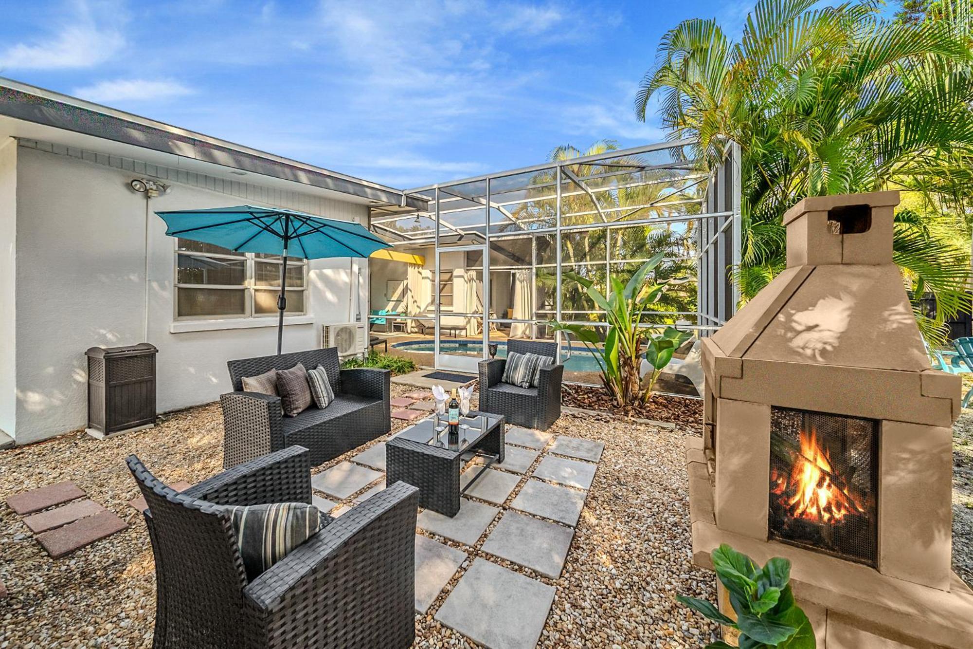 Fantastic Island House 1 Mile To The Beach With Heated Pool Sarasota megye Kültér fotó