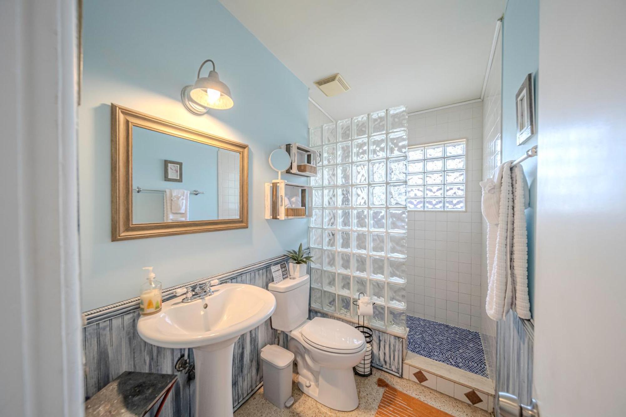 Fantastic Island House 1 Mile To The Beach With Heated Pool Sarasota megye Kültér fotó